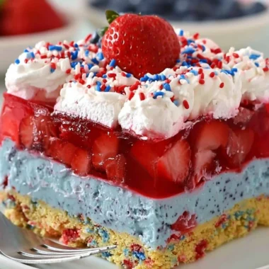 Delicious Summer Berry Dessert Lasagna with layers of fresh berries and creamy filling.